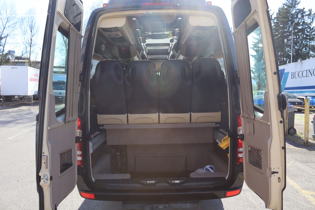 Mercedes Sprinter Heck und Gepäckraum